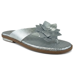 Carregue a imagem no visualizador da Galeria, Sandália de Couro Rio de Luz - 2026