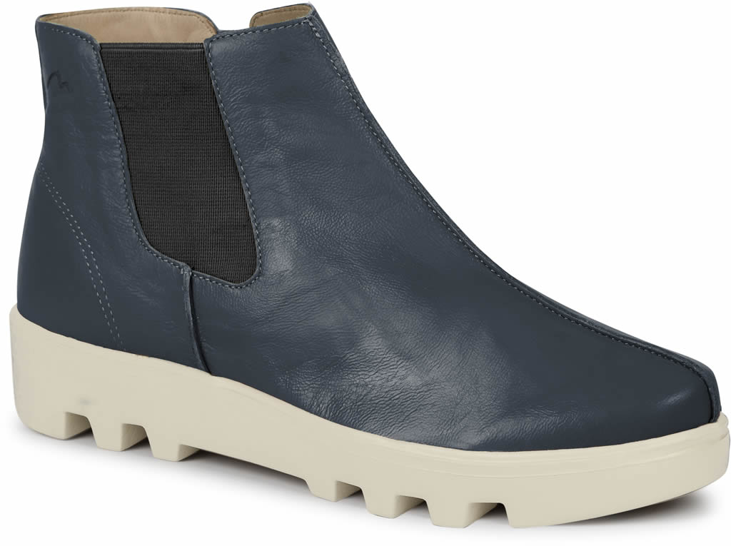 Bota New York