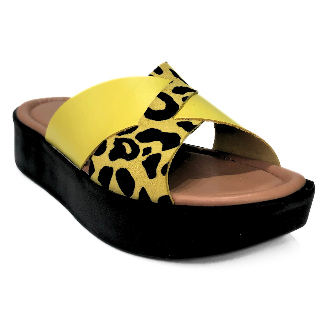 Sandália FlatForm de Couro Rio de Luz - 1008