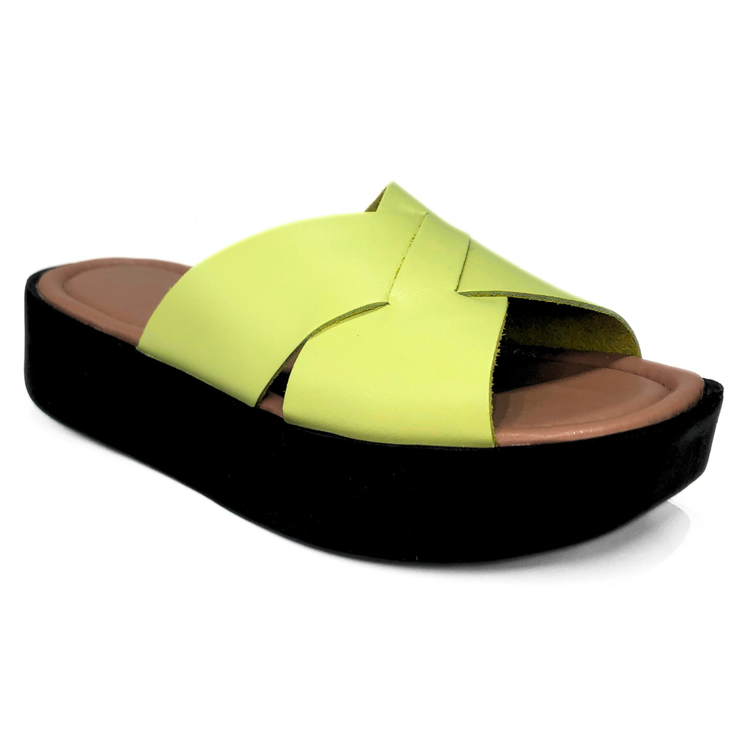 Sandália FlatForm de Couro Rio de Luz - 1008