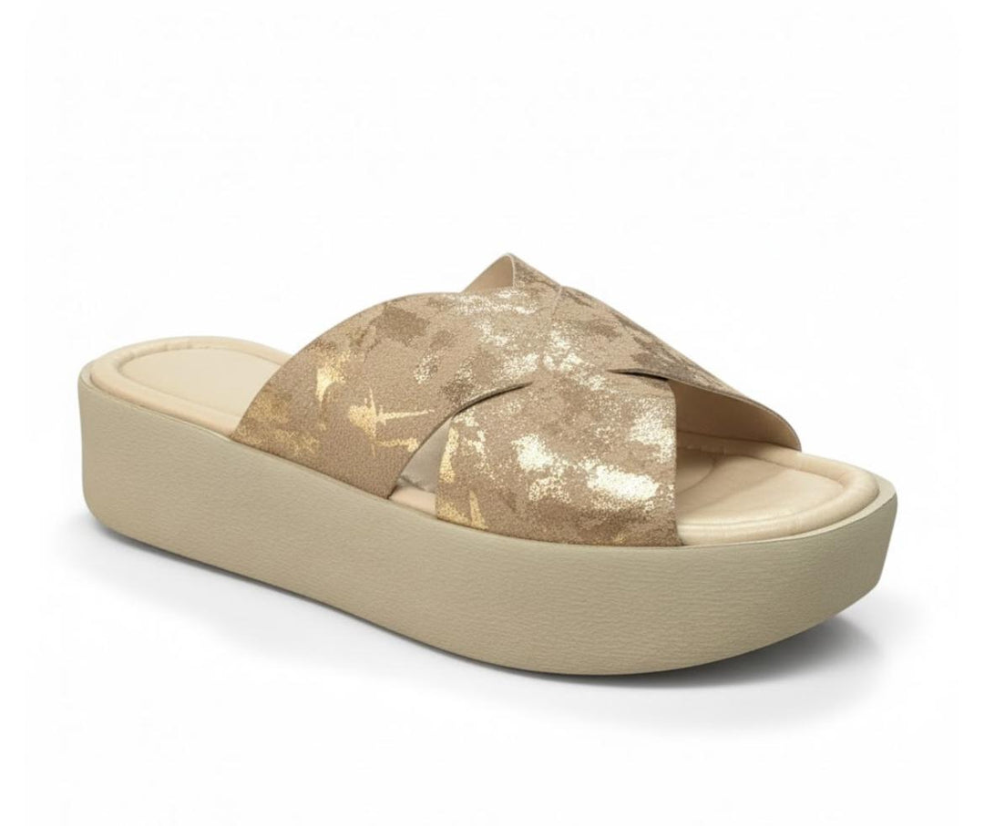 Sandália FlatForm de Couro Rio de Luz - 1008