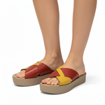 Carregue a imagem no visualizador da Galeria, Sandalia flatform - Couro Amarelo e Tangerina
