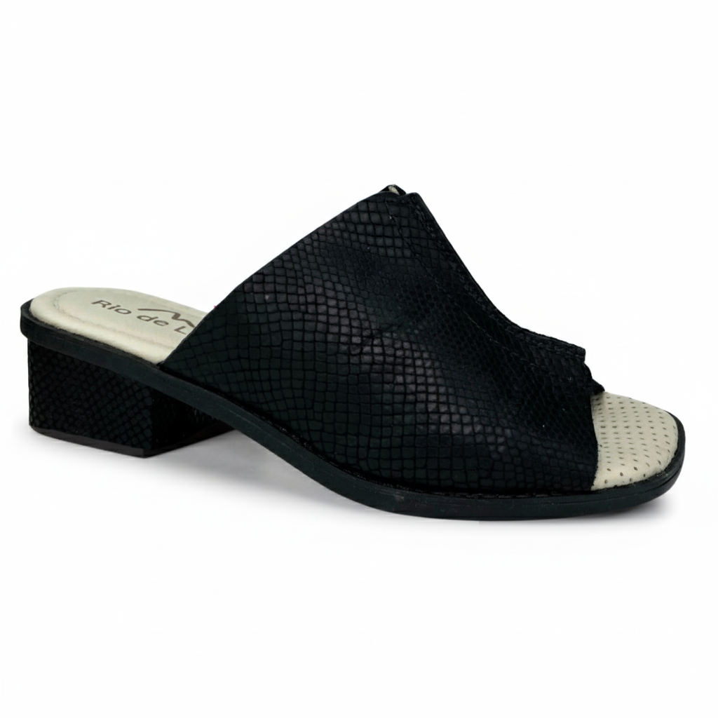 Sandália de Couro Rio de Luz - 8009