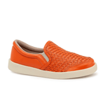 Carregue a imagem no visualizador da Galeria, Tênis slip on feminino em couro legítimo dourado com textura trançada e sola branca da marca Rio de Luz, lateral externa.
